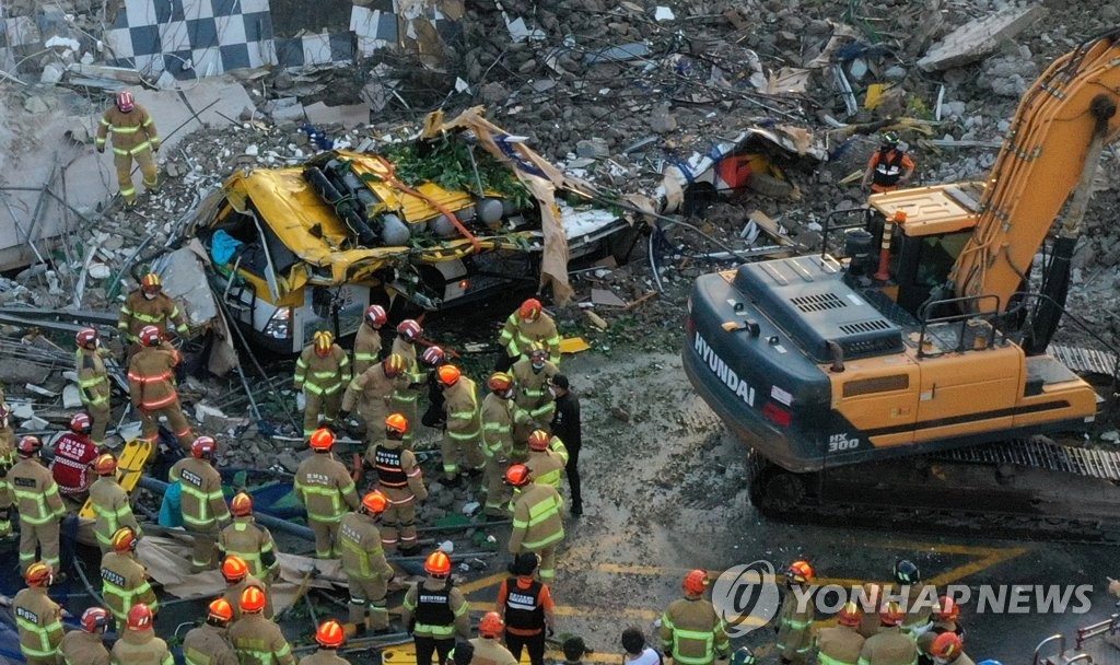 광주 붕괴참사 원인분석 결과 경찰에 통보…다음 주 공개