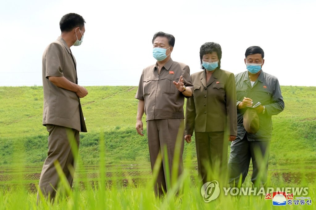 북한 "식량 투쟁은 조국 위한 투쟁"…농업목표 달성 거듭 촉구