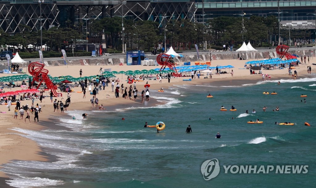 "세계 코로나 전 '정상 상황' 대비 66% 수준…한국은 18위"