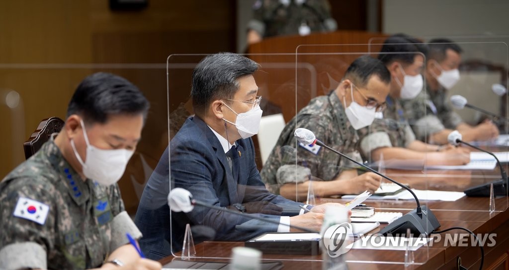 '장성 성추행' 격앙된 서욱 "부끄럽고 유감스러운 일…일벌백계"