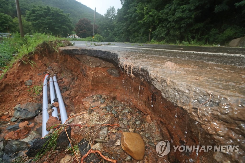 전북 강한 장맛비 지속…내일까지 최고 200㎜ 예상