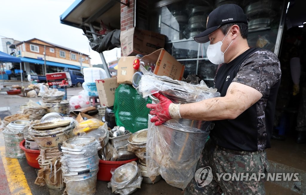 "장맛비 더 오기 전에" 호우피해 신속 복구 총력전