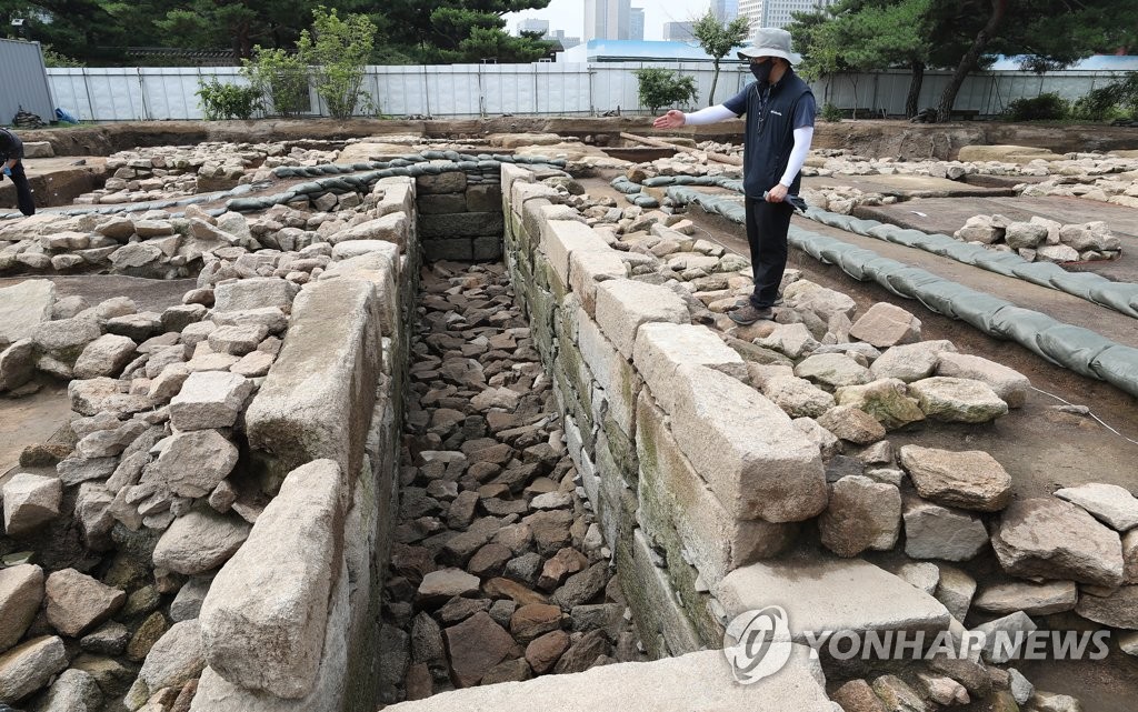 경복궁에 75.5칸 있었다는 측간…유적은 왜 처음 확인됐을까