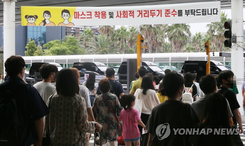 4차 대유행에도 여행은 간다…7월 제주 관광객 110만명 안팎