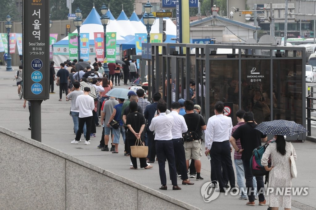 서울 지난주 하루 평균 469명 확진…전주보다 170명↑