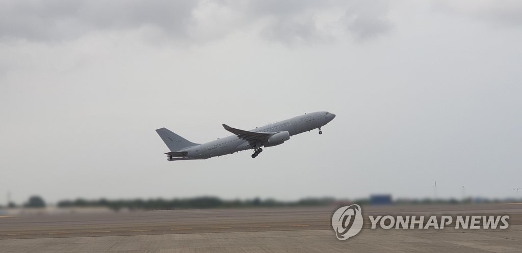 도착 6시간만에 301명 태우고 이륙…숨가빴던 청해부대 후송작전