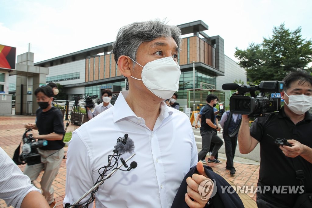 '라임' 이종필 "김봉현이 도주 권유…자금·차량도 지원"