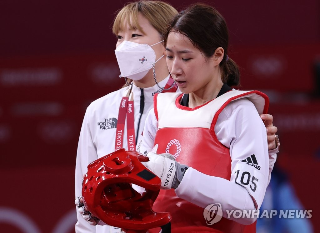 [올림픽] 태권전사 발목 잡은 '실전감각·중압감'…우려가 현실로