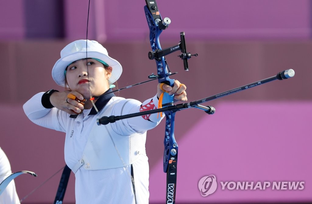 -올림픽- '텐텐텐' 장민희, 가뿐히 양궁 개인전 32강 안착