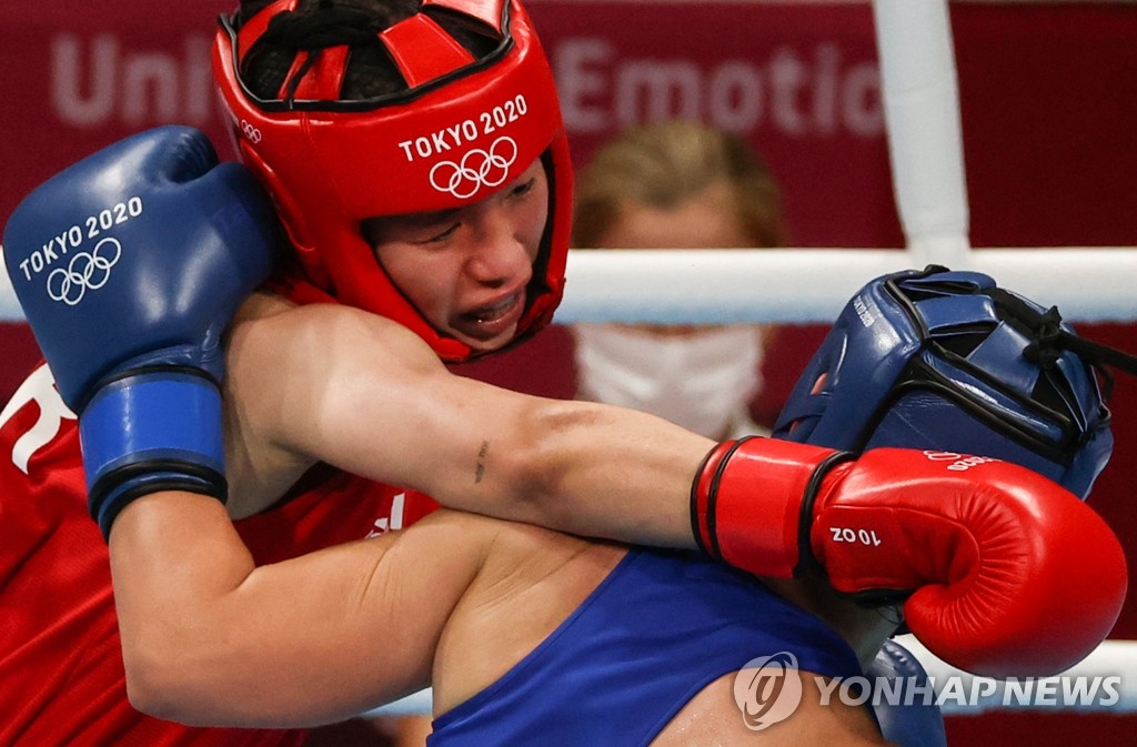 -올림픽- 임애지, 한국 여자복싱 첫 올림픽 경기서 아쉽게 판정패