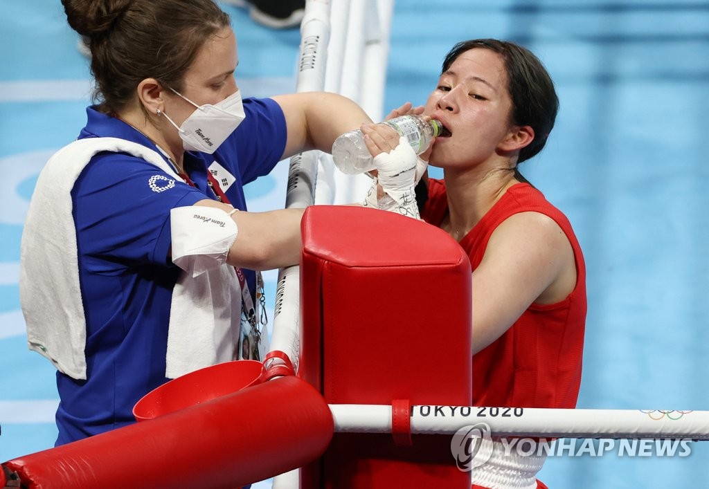-올림픽- 임애지, 한국 여자복싱 첫 올림픽 경기서 아쉽게 판정패
