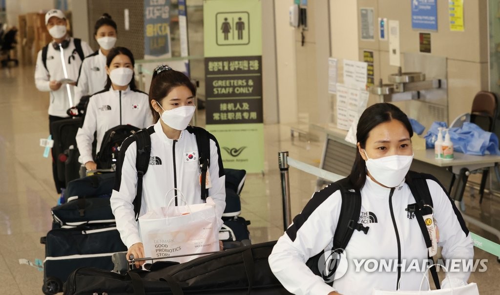 [올림픽] 여자에페 銀 선수들 "월계관 반지, 후배들에 물려주고파"