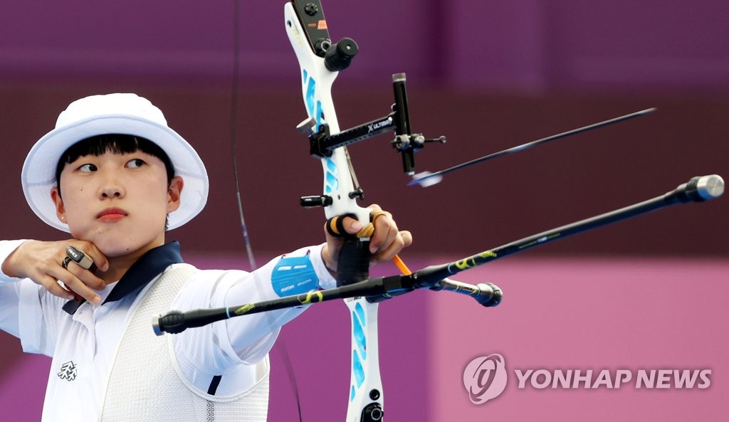 -올림픽- 안산, 양궁 첫 3관왕까지 1승 남았다…역전의 '6연속 10점'