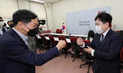 "우리 스타들이 왔네 하하" 김기현 신임 대변인단에 기대감