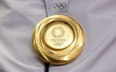 '금 6g+은 550g' 도쿄올림픽 금메달, 돈으로 환산해보니…