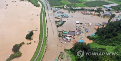 [긴급점검 장마] ② 올해도 '게릴라성 호우' 온다…곳곳 물난리 대비 비상