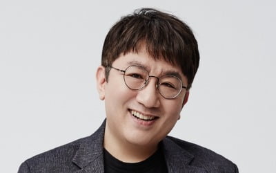 방시혁, 하이브 대표직 내려놓는다…새 대표이사에 박지원