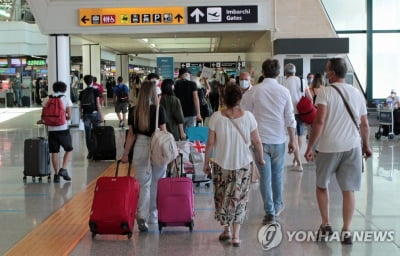 일본 관광객은 격리 면제, 한국은 유지?…이상한 伊 방역 규정