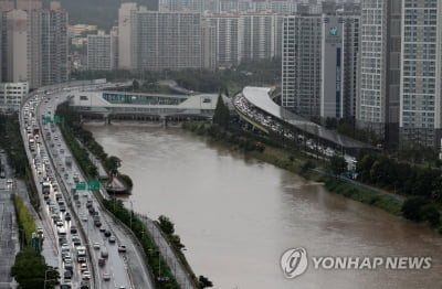 [날씨] 전국 장맛비…충청 이남, 오전 시간당 50㎜ 비