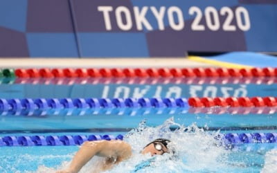 황선우, 자유형 100ｍ 한국신기록…전체 6위로 준결승 진출