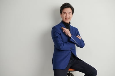 피아노 대신 포디엄…11년 만에 평창 다시 온 홍콩필 상주지휘자
