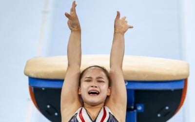 文 "여서정 선수 동메달 획득 축하…최고난도 기술 아주 멋져"