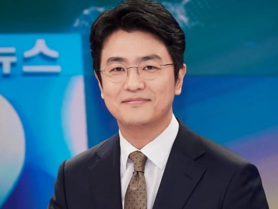 '박지윤 남편' 최동석 퇴사, 육아 전념 위해