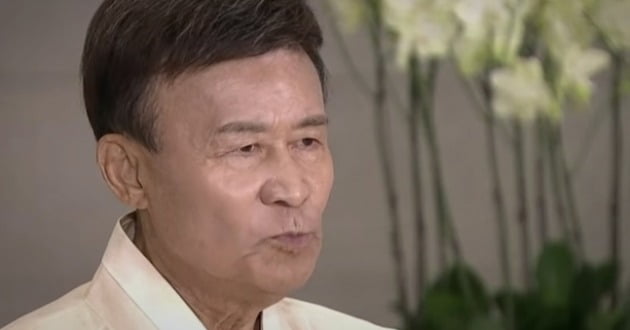 김원웅 광복회장이 76주년 광복절 경축식에서 기념사를 하고 있다./ KBS 뉴스 영상 캡처