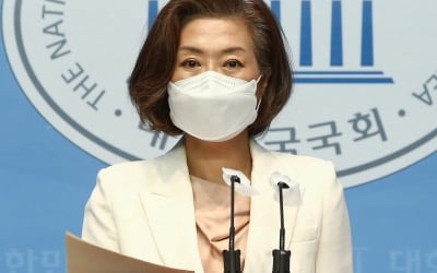 母투기 의혹에 제명된 양이원영 "윤희숙, 도망간 걸 미화"