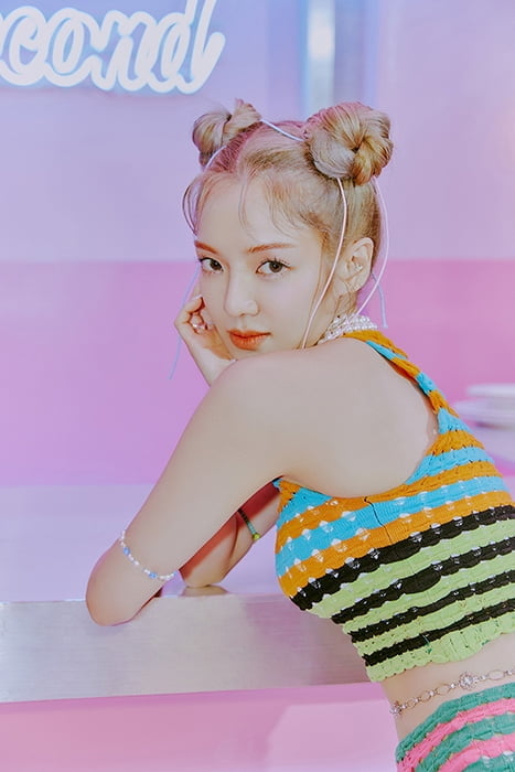 효연(HYO), 신곡 ‘Second’ 티저 이미지 공개…힙&스타일리시 매력 시선 집중