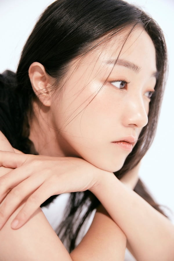 ‘독립영화계 진주’ 김예은, tvN ‘홈타운’ 출연…친근함 속 강렬 캐릭터로 깜짝 변신