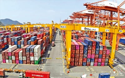 7월 수출 '서프라이즈'…한국 무역 65년 만에 최대