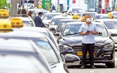 폭염보다 무서운 LPG값 폭등…택시들 "대기할 땐 에어컨 끈다"