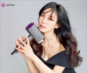 JMW, '김소연 헤어드라이기'…LED 빛으로 두피 관리까지