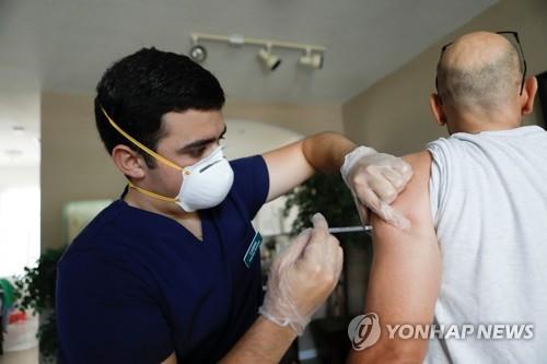 미국, 델타 변이 확산에 백신 접종률 낮은 주(州)서 접종 증가