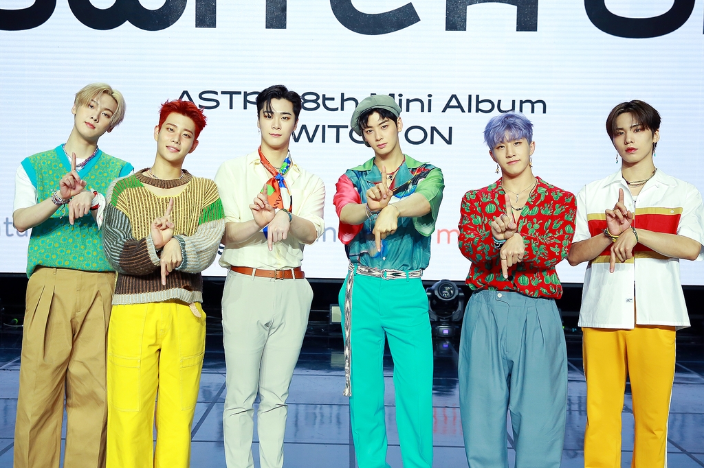 무더위 날릴 보이그룹들의 귀환…아스트로·골든차일드 컴백