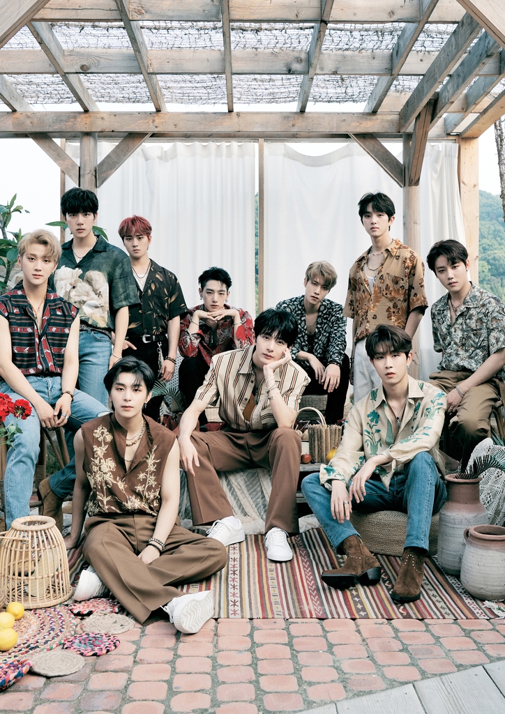 무더위 날릴 보이그룹들의 귀환…아스트로·골든차일드 컴백