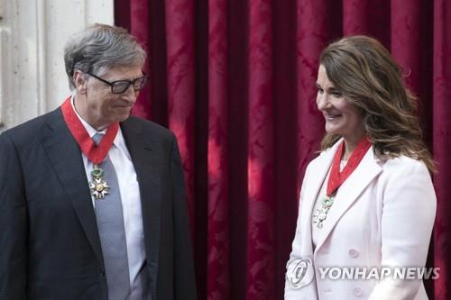빌 게이츠 부부, 175조원 재산 "공평하게 분할"…이혼 확정(종합)