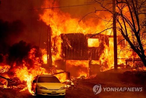 150년 역사 미 골드러시 마을 잿더미…"유령도시로 변했다"