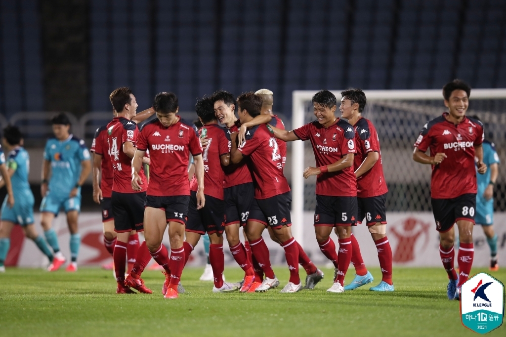 K리그2 부천, 안산에 4-3 신승…4연패 마감·8경기 만에 승리