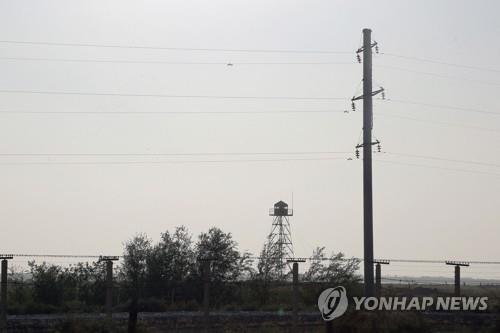 아프간 군용기, 우즈벡 영공서 격추돼…'탈출 시도 추측'
