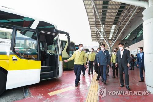 취임 100일 노형욱 "집값 안정안돼 송구…일관성있는 정책 추진"