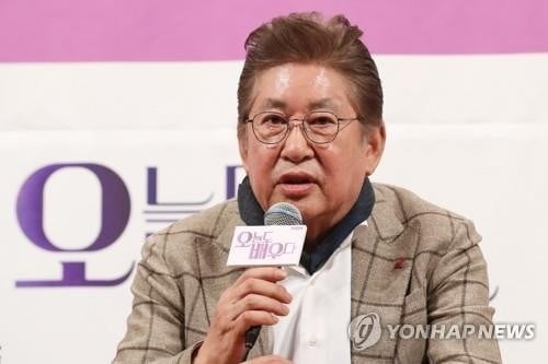 김용건, 39세 연하 연인과 화해…아이 호적에 올린다