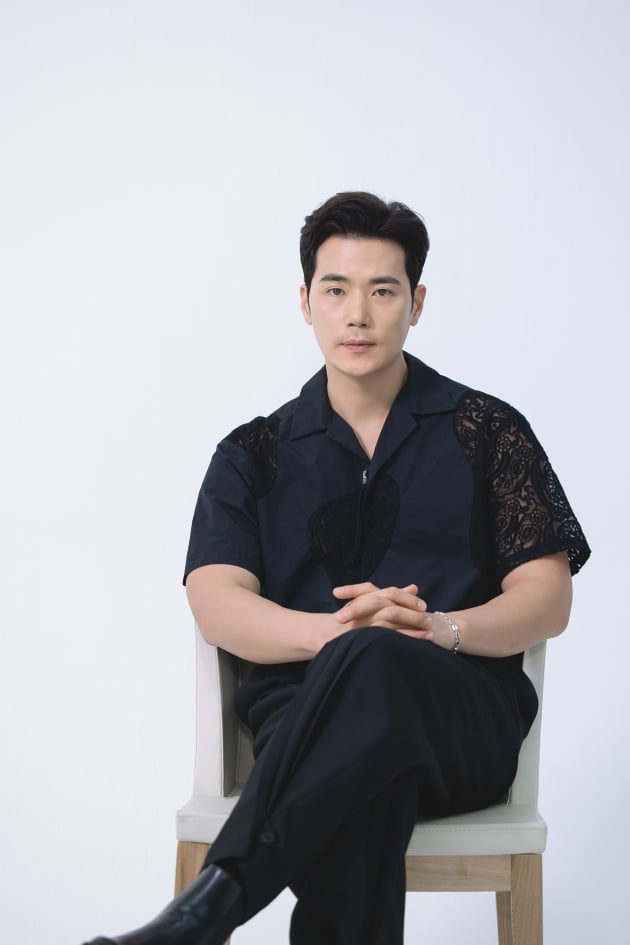 영화 '귀문'에 출연한 배우 김강우. / 사진제공=CJ CGV