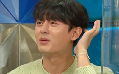 [TEN리뷰] 이지훈 "머리·코에 칼맞아 5시간 수술"→"광고 40개 러브콜" ('라스')