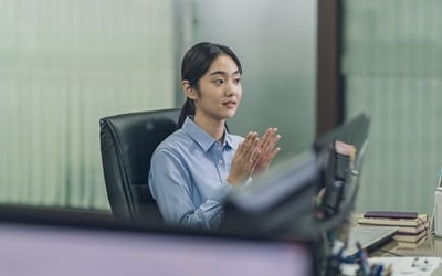 '싱크홀' 김혜준, 현실 공감 제대로…열정 가득 인턴으로 변신