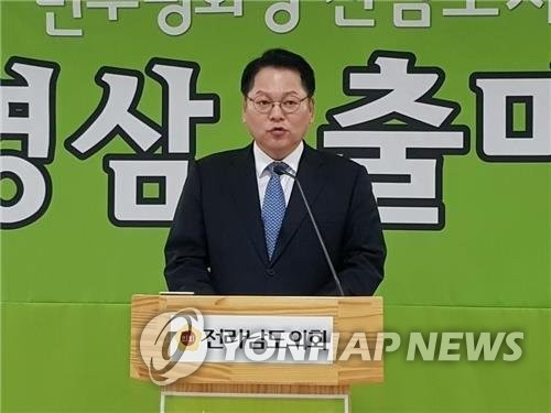 '이준석 저격' 민영삼, 尹캠프 합류 나흘 만에 해촉