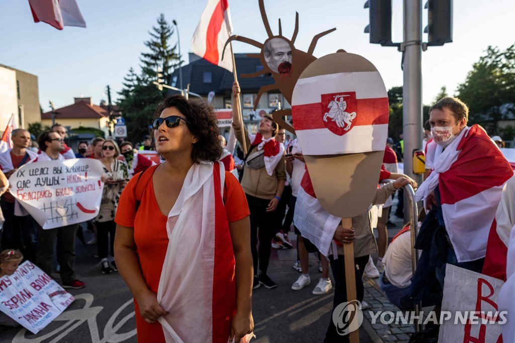 벨라루스 반정부 시위…폴란드·우크라이나서 수백명 거리로