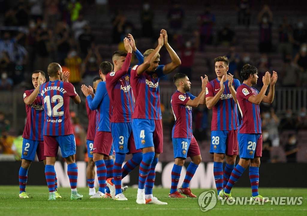 메시 없는 바르셀로나, 라리가 개막전서 소시에다드 4-2로 제압