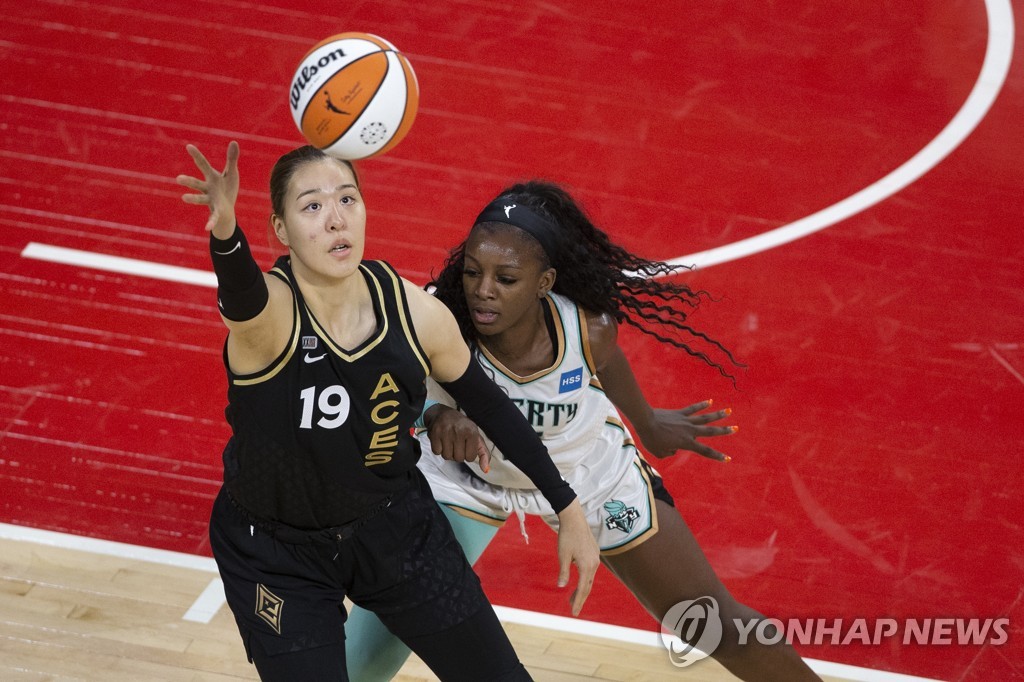 WNBA 박지수, 도쿄올림픽 후 첫 출전…팀은 4연승 달성 실패